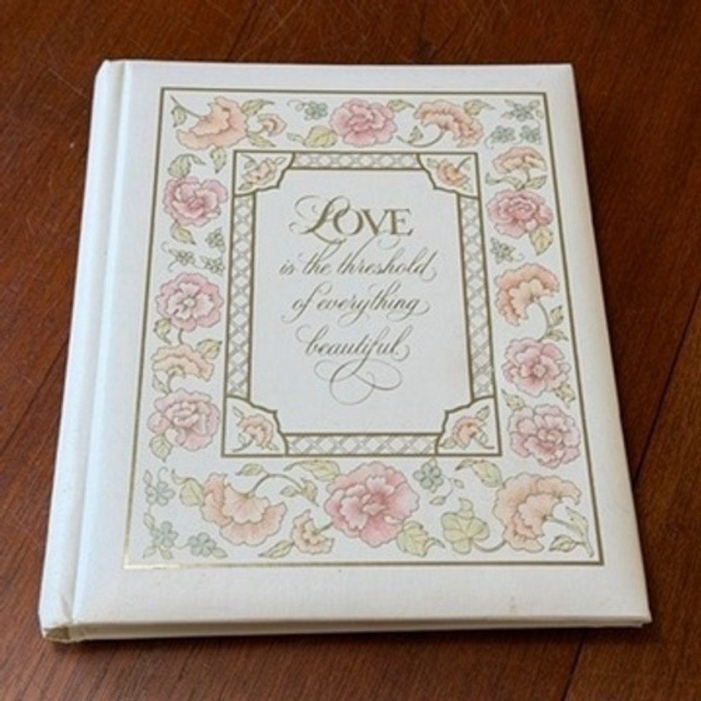 Hallmark Vintage 1982 Wedding Keepsake Album Floral Gold Foil Memory Book USA